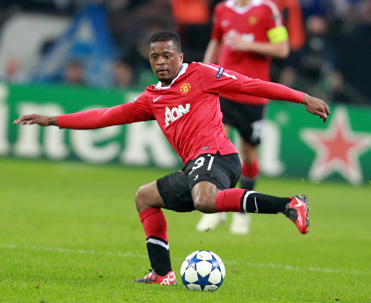 是她们挽回 是她们挽回